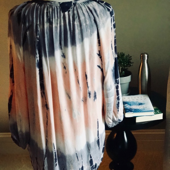 🆕 ❗️LAST ONE❗️ALUNA LEVI PEASANT TOP ☮️ - Picture 6 of 6